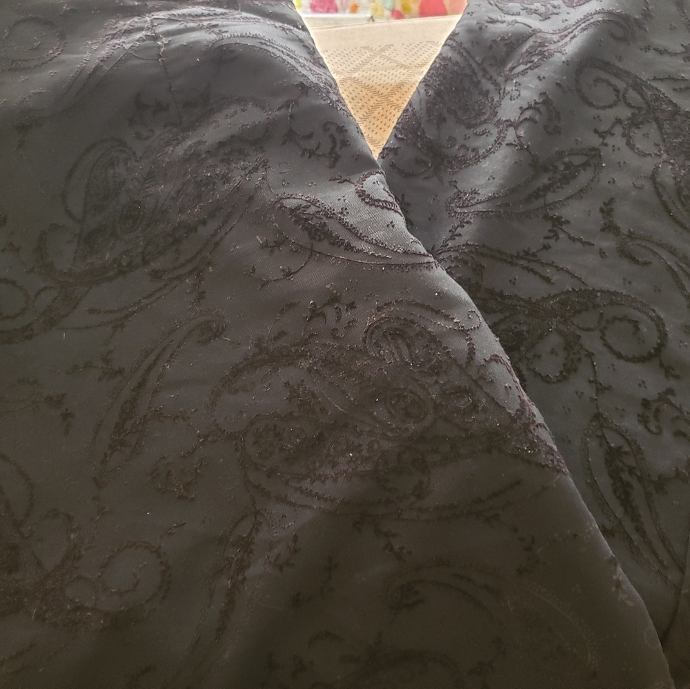 Pants - Picture 3 of 4